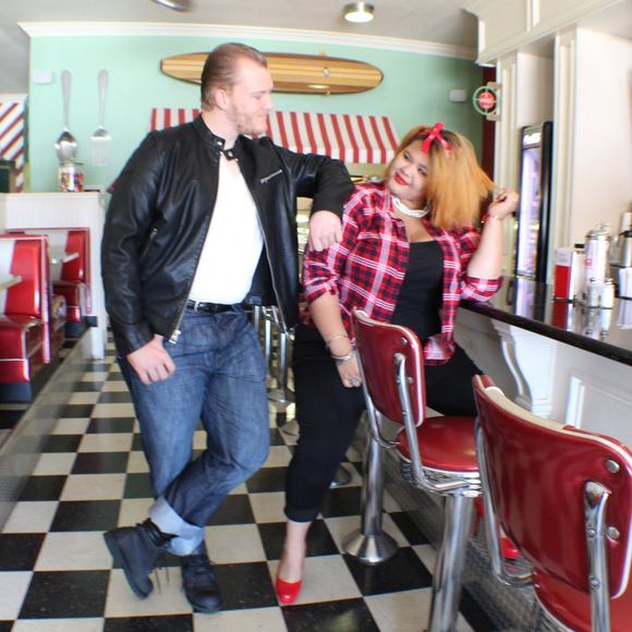 Meet your Posher, Rebecca - Picture 1 of 1